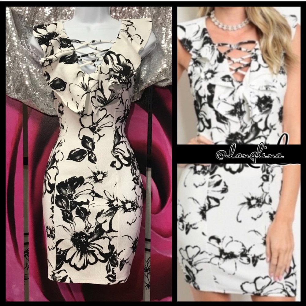 ❣️ Sale was 45$ down sizing ❣️ Black and white ruffled mini dress